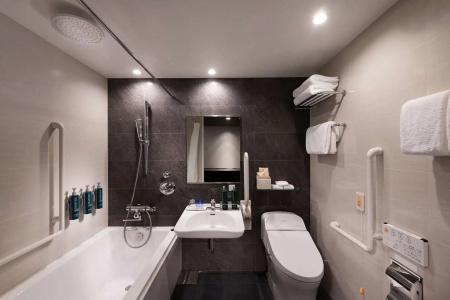 DoubleTree by Hilton Tokyo Ariake - 29