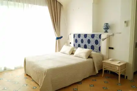 Bellevue Suite - 3