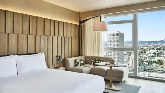 Conrad Los Angeles - 60