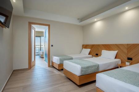 Royal & Imperial Belvedere Resort - 154