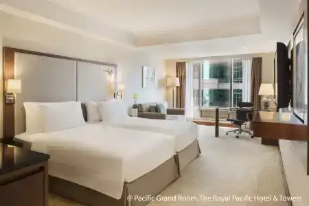 The Royal Pacific and Towers - 16
