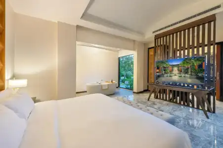 Phukalini Luxury Pool Villa & Onsen - 1