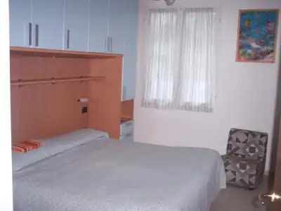 Adriana - 21
