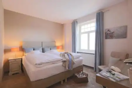 Romantik am Brühl - 94