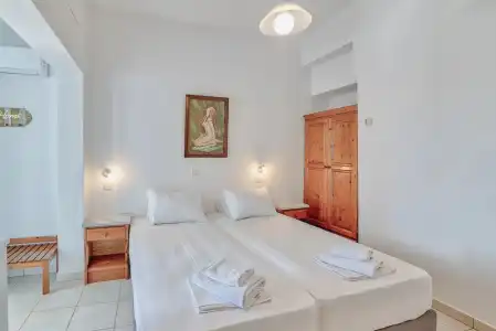 Pavlos Place - 131