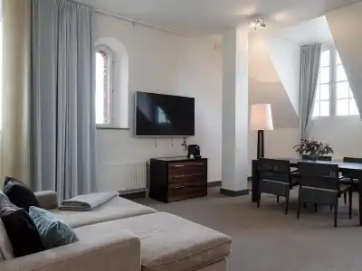 Elite Marina Tower, Spa & Resort - 2