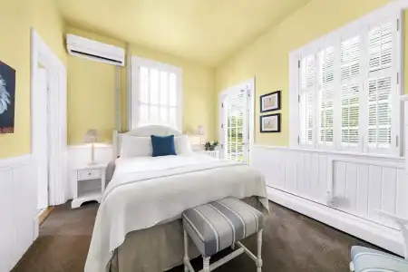 Yolanta’s Bed and Breakfast - 34