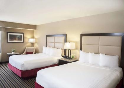 The Madison Concourse - 4