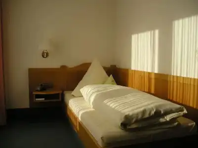 KnüllTann-Eck - 30