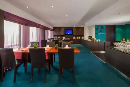 Grand Skylight Royal - 16