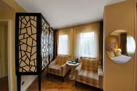 Katelya - 148