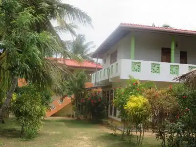 Beach Lagoon Guesthouse - 23
