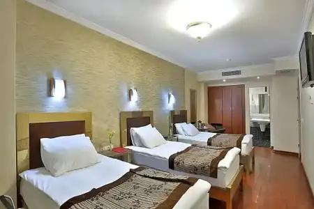 Grand Madrid - 19