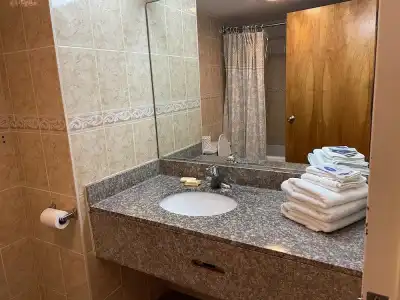 Sea Palace Inn - 57