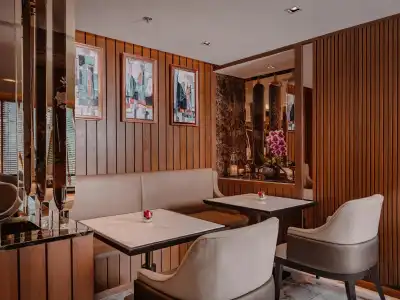Aira Bangkok Sukhumvit 11 by Kingstons - 33