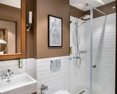 Best Western Plus Market Square Lviv - 9