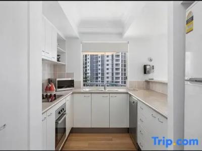 San Mateo on Broadbeach - 57