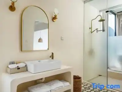 Tranquil Shores Holiday Apartments - 141