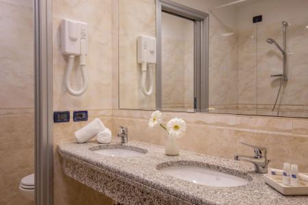 Best Western Blu Roma - 18