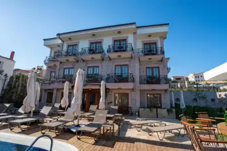 La Luna Otel Cunda - 10