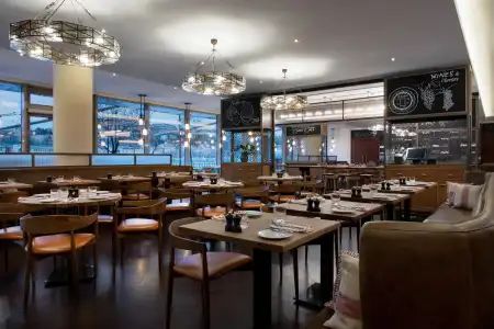 Budapest Marriott - 28