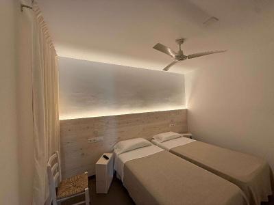 Hostal Rom - 62