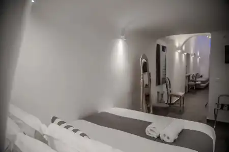 Angel Luxury Suites - 88