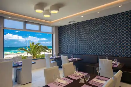 Atlantis Beach - 32