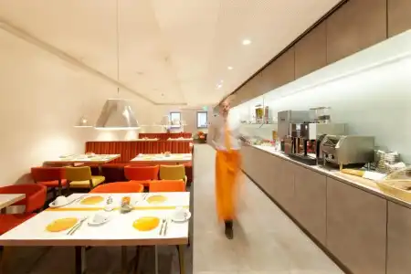 Simm’s – the citynext to Metro U3 - 31