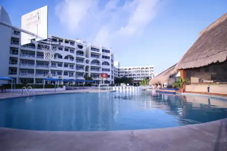 Aquamarina Beach - 7