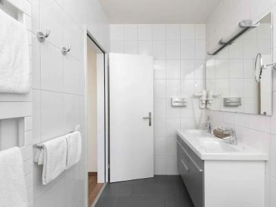 ibis Locarno - 98