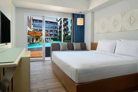Fairfield by Marriott Bali Kuta Sunset Road - 71