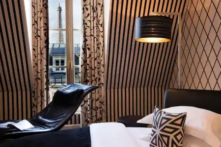 Ares Eiffel - 216