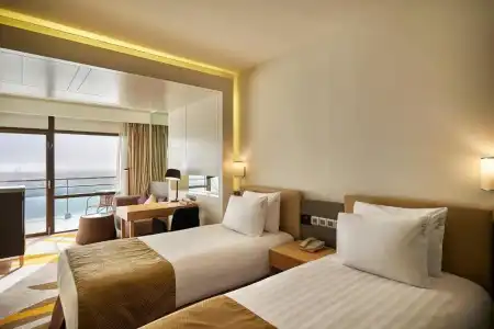 Holiday Inn & Suites Cairo Maadi by IHG - 13