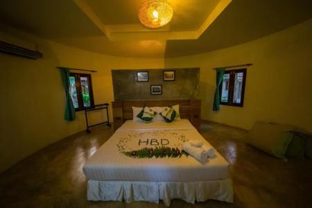 The Tropical Beach Resort - 42