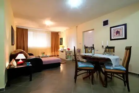 Lighthouse Apartments - 2