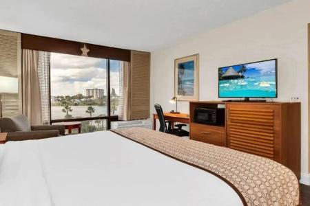 Best Western Orlando Gateway - 61