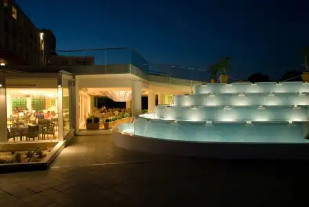 Eden Roc Resort - 32