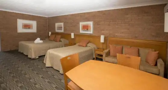 James Street Motor Inn - 89