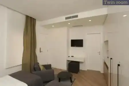 Moment Boutique Apartment - 1