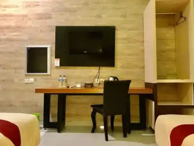 Savita Garden Inn - 17