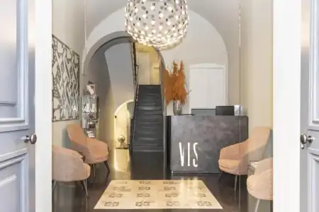 Vis Urban Suites&Spa - 11