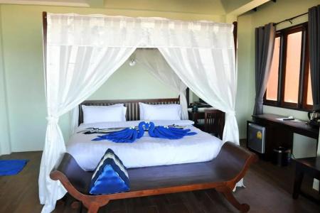Koh Tao Beach Club - 29