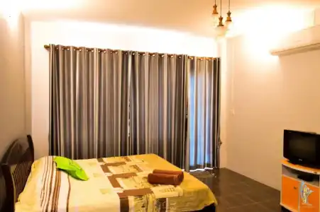 Sangjun On Beach Resort - 1