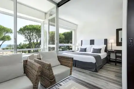 Bellevue & Resort - 164