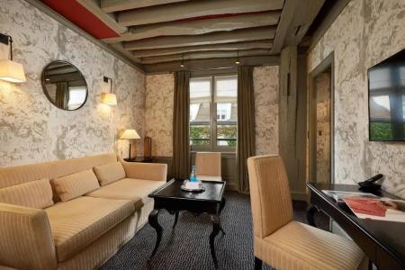 Pavillon de la Reine & Spa, Place des Vosges - 135