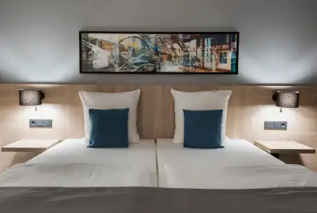 Ramada by Wyndham - 1