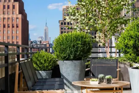 Smyth Tribeca - 124