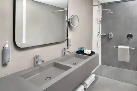 Courtyard by Marriott World Trade Centre - 16