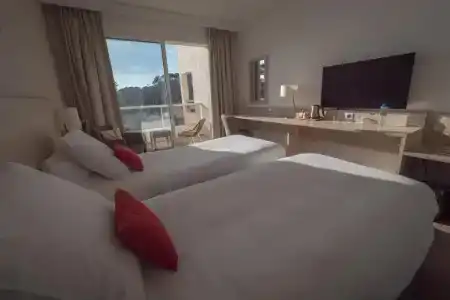 Best Western Le Roof - 196